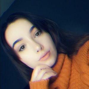 Meet your Posher, Tasha